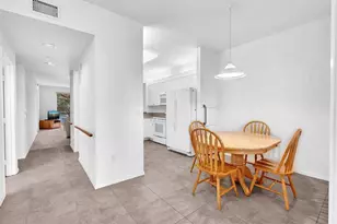 7735 Yardley Dr, Tamarac, FL 33321 - Photo 11