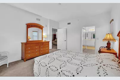 7735  Yardley Dr, Unit #201, Tamarac, FL 33321 - Photo 19