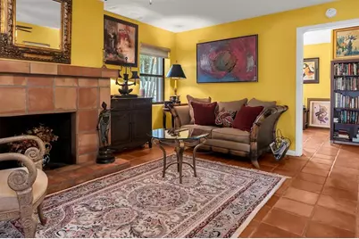 1464 NE 24th Ct, Wilton Manors, FL 33305 - Photo 9