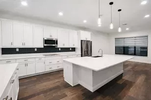 3821 NW 87th Way, Coral Springs, FL 33065 - Photo 13