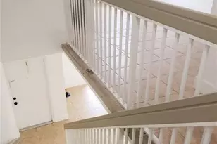 18338 NW 68th Ave, Hialeah, FL 33015 - Photo 11