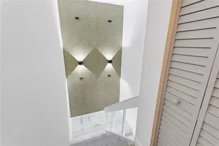 23048 Oxford Pl, Boca Raton, FL 33433 - Photo 9