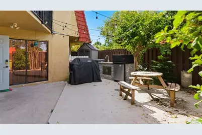 23048  Oxford Pl, Unit #A, Boca Raton, FL 33433 - Photo 15