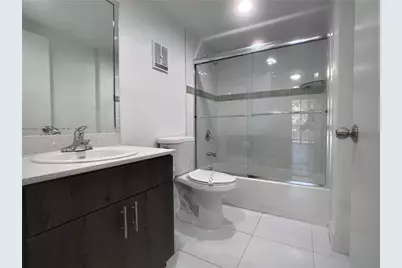 19455 NE 10 Ave, Unit #3-517, North Miami Beach, FL 33179 - Photo 5