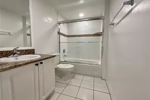 19455 NE 10th Ave, North Miami Beach, FL 33179 - Photo 9