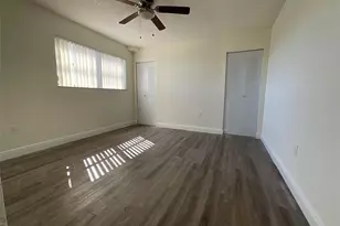 19455 NE 10th Ave, North Miami Beach, FL 33179 - Photo 5