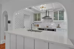 716 SE 7th St, Fort Lauderdale, FL 33301 - Photo 15