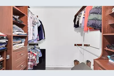 518 NW 130th Way, Pembroke Pines, FL 33028 - Photo 13