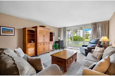 801  Cypress Blvd, Unit #107C, Pompano Beach, FL 33069 - Photo 9