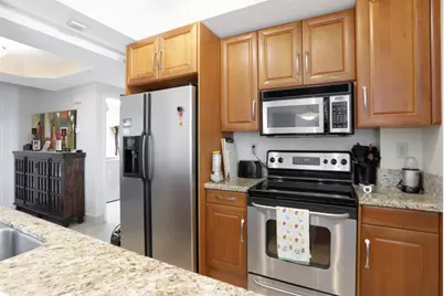 3210 NE 5th St, Unit #202, Pompano Beach, FL 33062 - Photo 11