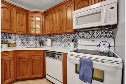 1920 NE 1st Ter, Unit #109H, Wilton Manors, FL 33305 - Photo 21