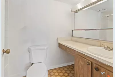 10762  La Placida Dr, Unit #7-106, Coral Springs, FL 33065 - Photo 11