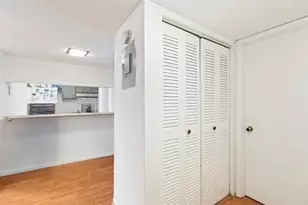 10762 La Placida Dr, Coral Springs, FL 33065 - Photo 7