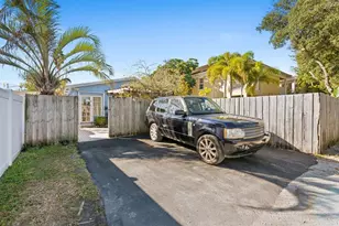 415 SW 16th St, Fort Lauderdale, FL 33315 - Photo 13