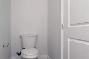 333 NW 41st St, Oakland Park, FL 33309 - Photo 7