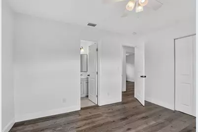 291 NW 7th Ct, Deerfield Beach, FL 33441 - Photo 17