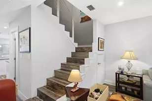 261 NE 16th Pl, Fort Lauderdale, FL 33305 - Photo 7