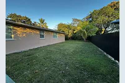 12755 NW 1st Ave, North Miami, FL 33168 - Photo 3