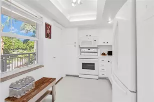 3000 NE 48th Ct, Lighthouse Point, FL 33064 - Photo 11