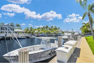 3000 NE 48th Ct, Unit #302, Lighthouse Point, FL 33064 - Photo 1