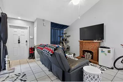 2047  Winners Cir, Unit #2047, North Lauderdale, FL 33068 - Photo 3