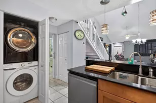 2047 Winners Cir, North Lauderdale, FL 33068 - Photo 13