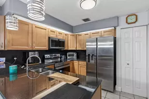 2047 Winners Cir, North Lauderdale, FL 33068 - Photo 11