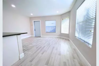 628 NE 8th Ave, Unit #1, Fort Lauderdale, FL 33304 - Photo 7