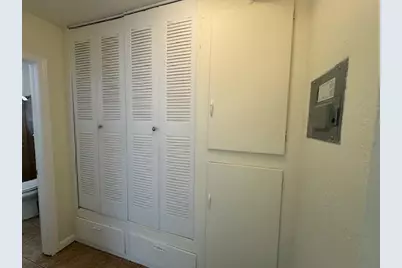 1709  Moffett St, Unit #B, Hollywood, FL 33020 - Photo 7