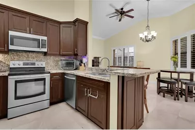 10481 NW 17th St, Plantation, FL 33322 - Photo 11