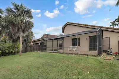 10481 NW 17th St, Plantation, FL 33322 - Photo 25