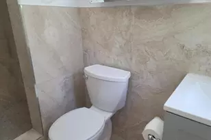 1907 Cleveland St, Hollywood, FL 33020 - Photo 9