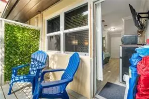 2625 NE 13th Ct, Fort Lauderdale, FL 33304 - Photo 3