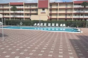 1025 Country Club Dr, Margate, FL 33063 - Photo 13