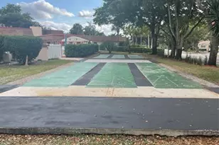 1025 Country Club Dr, Margate, FL 33063 - Photo 11