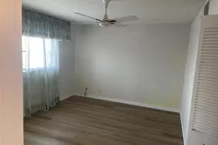 1025 Country Club Dr, Margate, FL 33063 - Photo 5