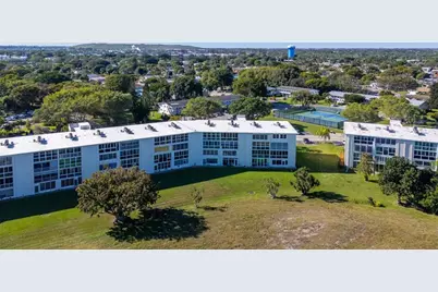 3064  Ventnor P, Unit #3064, Deerfield Beach, FL 33442 - Photo 37