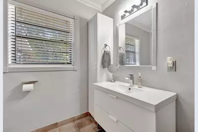 1228 SW 9th Ave, Fort Lauderdale, FL 33315 - Photo 37