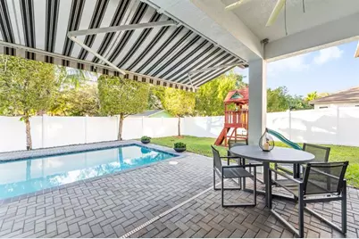 4919  Whispering Way, Fort Lauderdale, FL 33312 - Photo 9