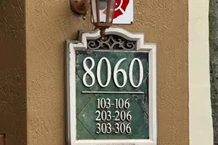 8060 N Nob Hill Rd, Tamarac, FL 33321 - Photo 5