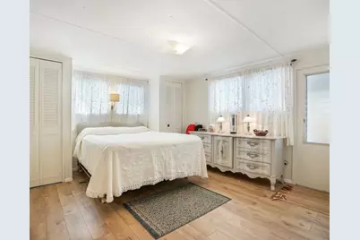 1921 SW 87th Ter, Davie, FL 33324 - Photo 5