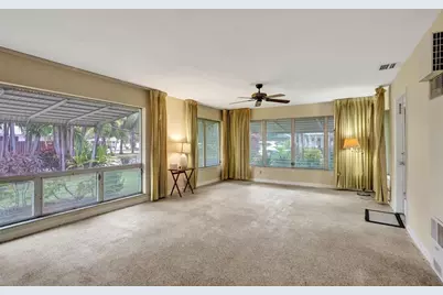 1892 NE 33rd St, Oakland Park, FL 33306 - Photo 5