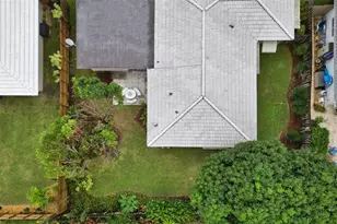 1892 NE 33rd St, Oakland Park, FL 33306 - Photo 49