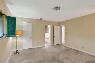 1892 NE 33rd St, Oakland Park, FL 33306 - Photo 31