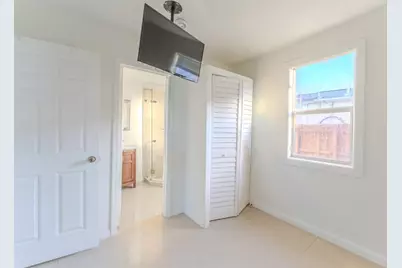 521 S 24th Ave, Hollywood, FL 33020 - Photo 15