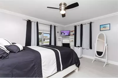 1251 NW 90th Dr, Plantation, FL 33322 - Photo 23