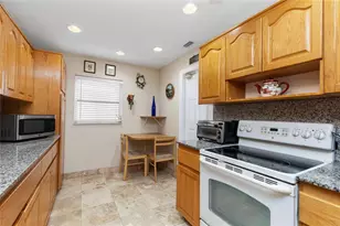 1251 NW 90th Dr, Plantation, FL 33322 - Photo 13