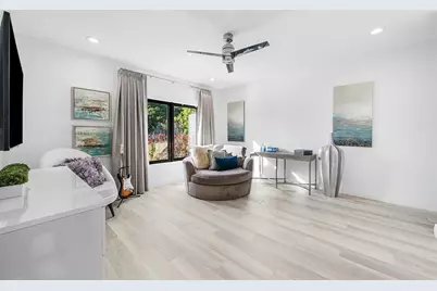 737 NE Boca Bay Colony Dr, Boca Raton, FL 33487 - Photo 37