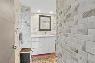 347 N New River Dr E, Fort Lauderdale, FL 33301 - Photo 33