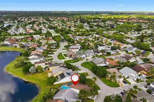 23367 Boca Trace Dr, Boca Raton, FL 33433 - Photo 3